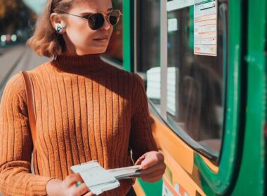 Jak kupić bilet w tramwaju Warszawa?